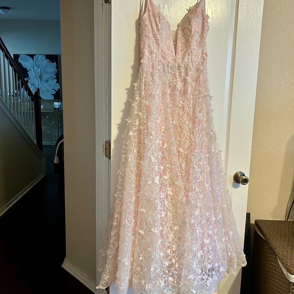 Windsor Iridescent Butterfly Dress - Picture 6 of 7